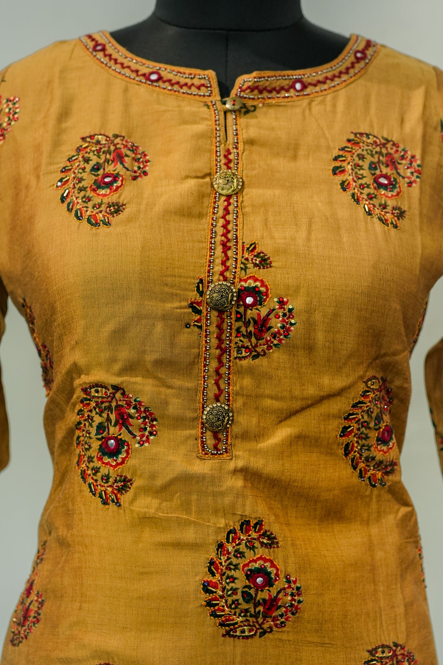 Shrevi Thread Work Co ord Set