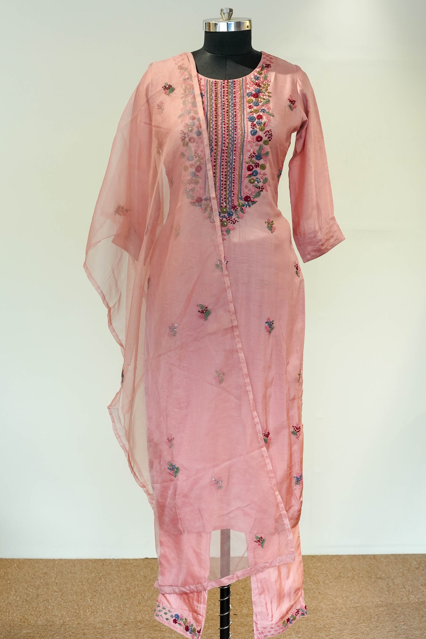 Ramiya Embroidered Suit Set