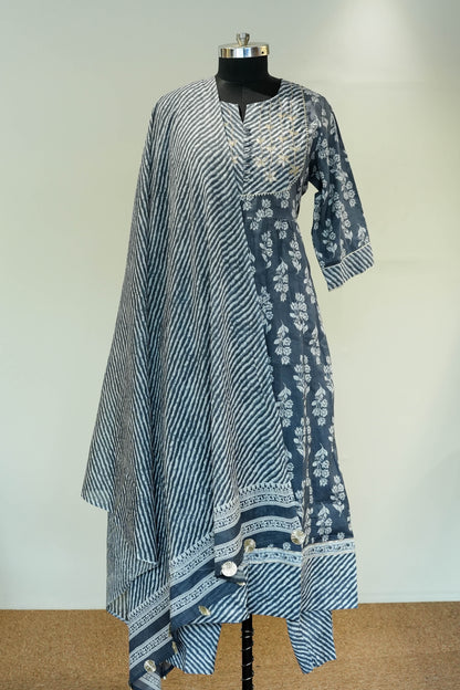 Sheetal Printed Suit Set