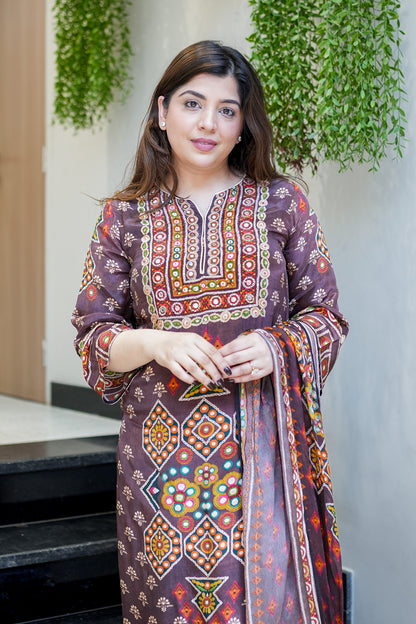 Ishwari Printed Suit Set