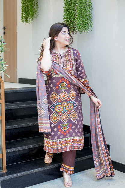 Ishwari Printed Suit Set