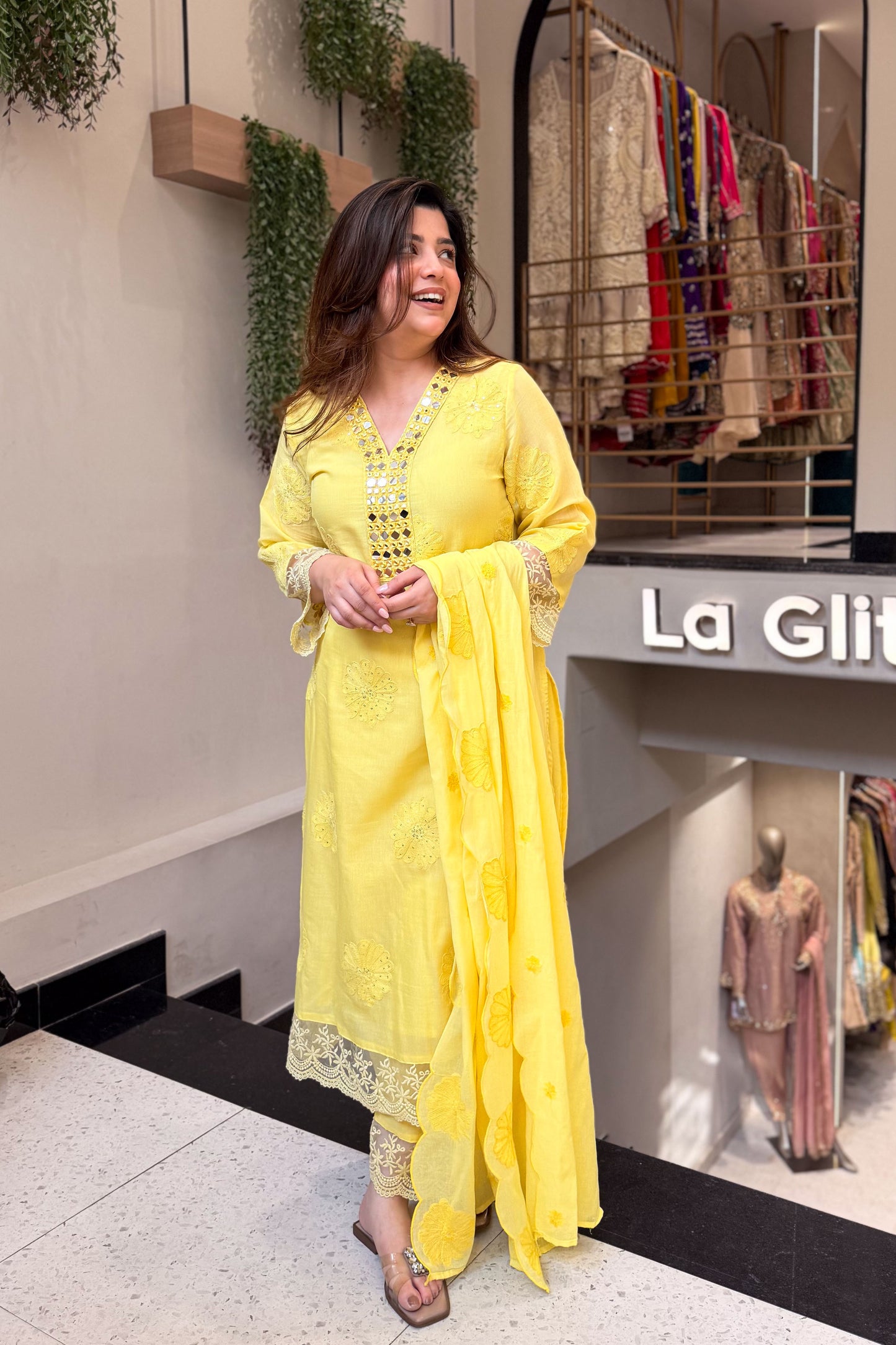 Aavishi Embroidered Suit Set
