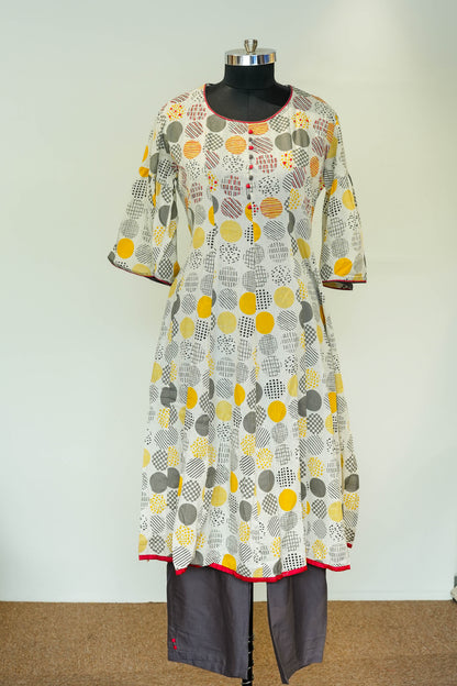 Vara Printed Kurta Set