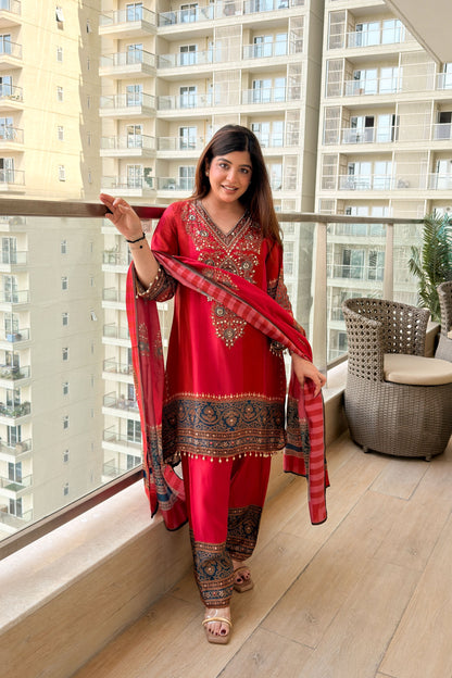 Simaya Printed & Embroidered Suit Set