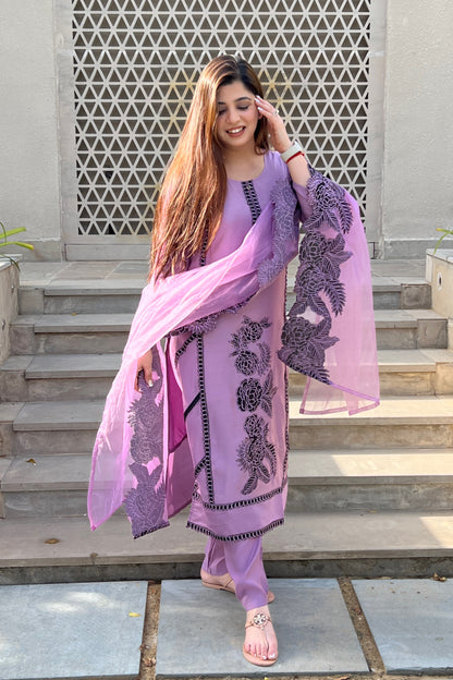 Veera Purple Silk Suit Set With Thread detailing