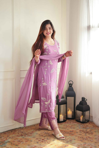 Jeenat Pink Embriodered Suit Set