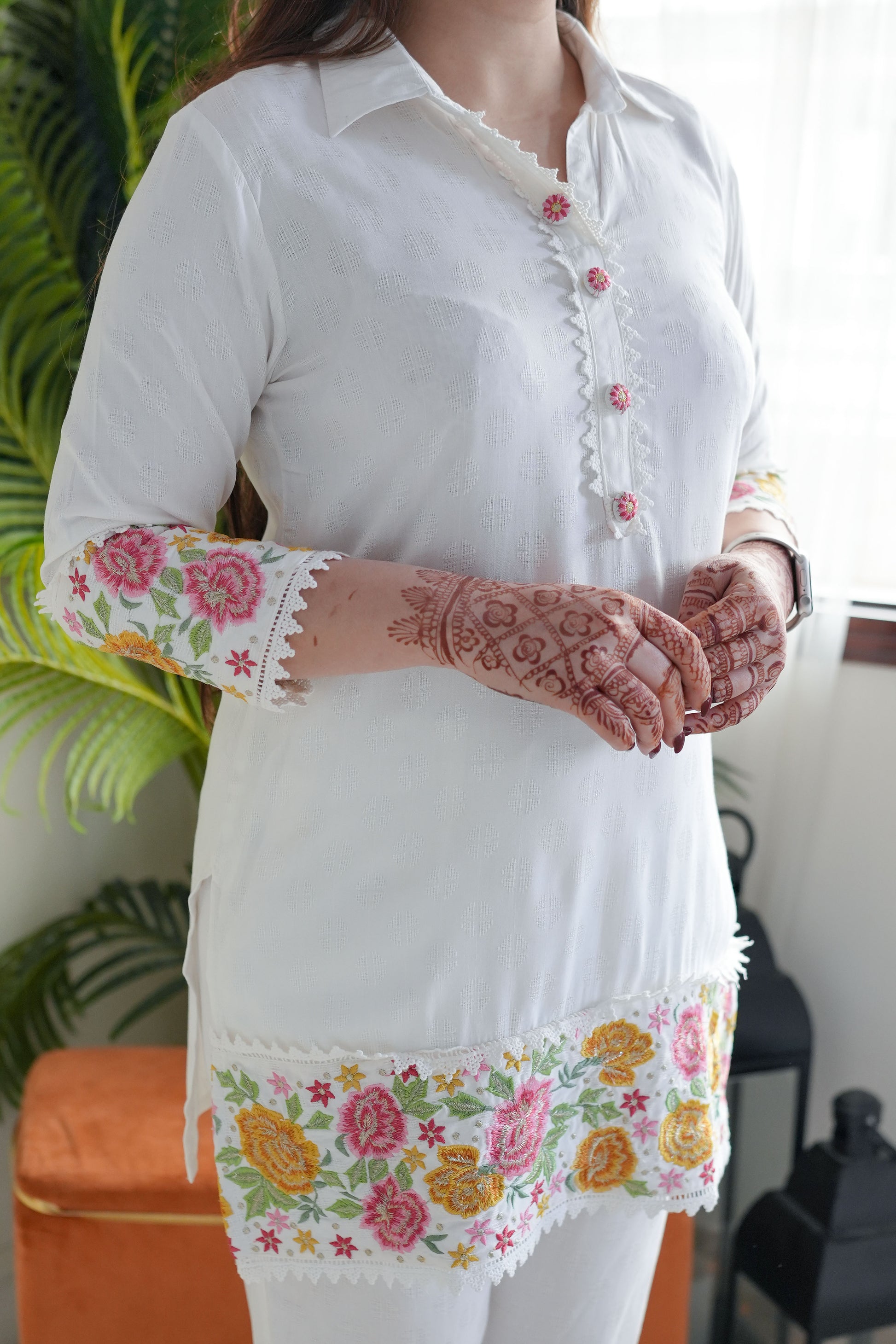 Nehel White Embroidered Cordset