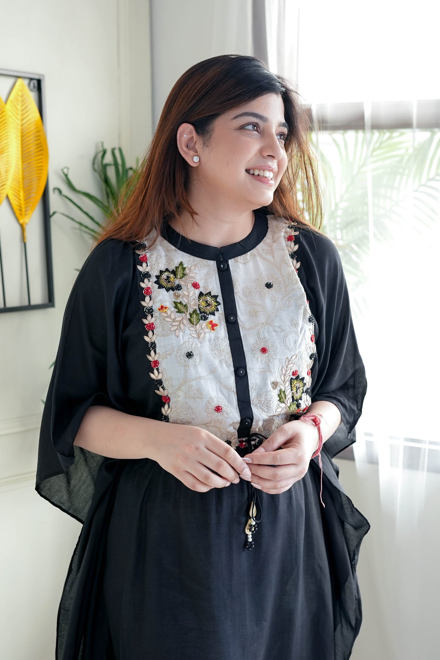 Simar Black Embroidered Kaftan Set