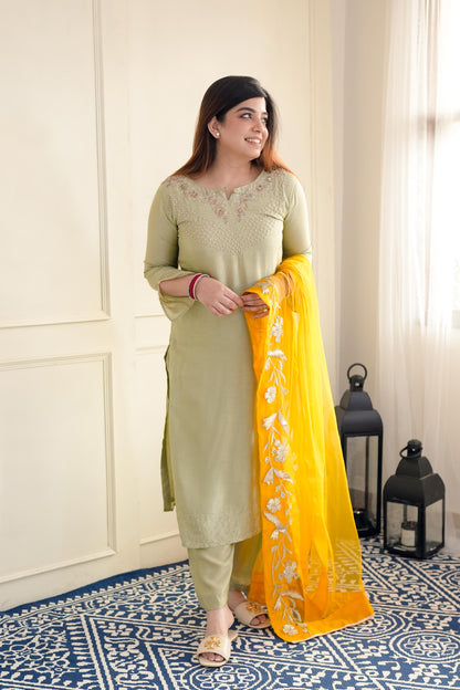 Keera Green Silk Suit With Contrast Dupatta