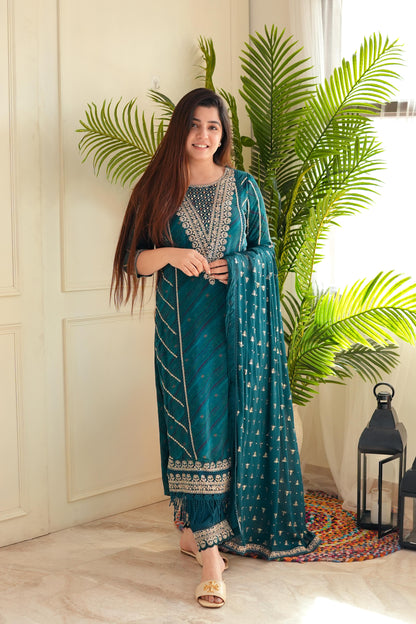 Muskaan Green Printed Suit Set