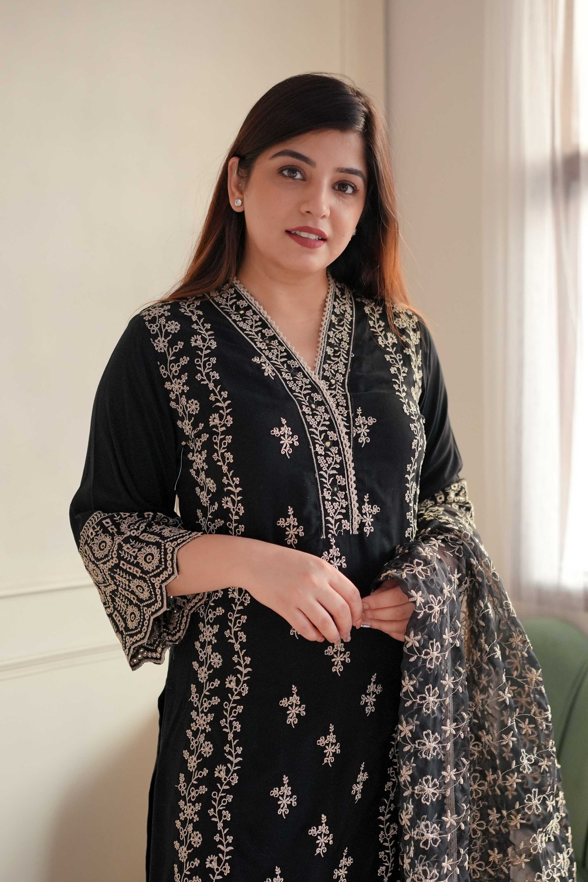 Fiza Black Embriodered Suit Set