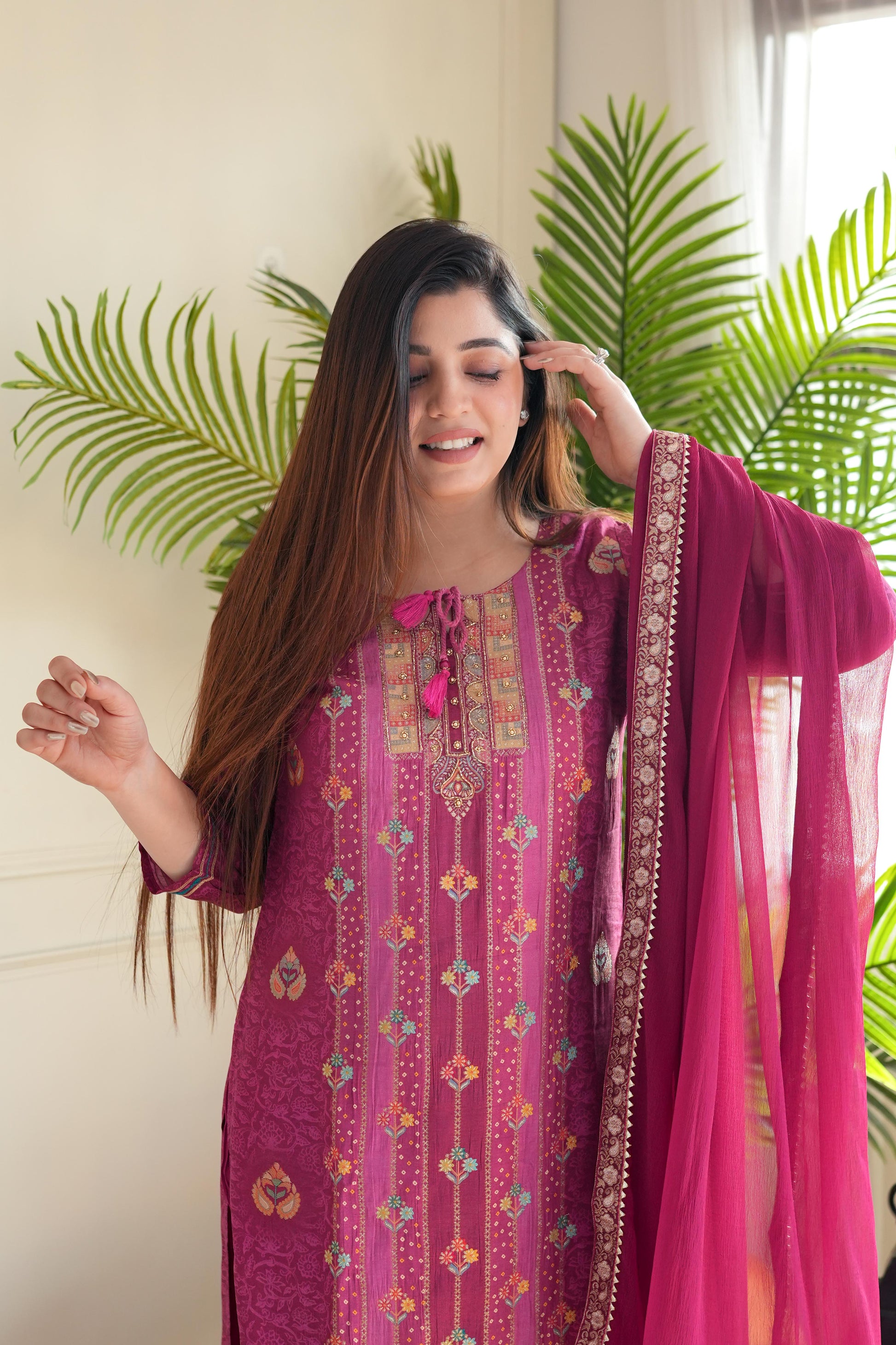 Pratha Pink Bandhani Print Silk Suit