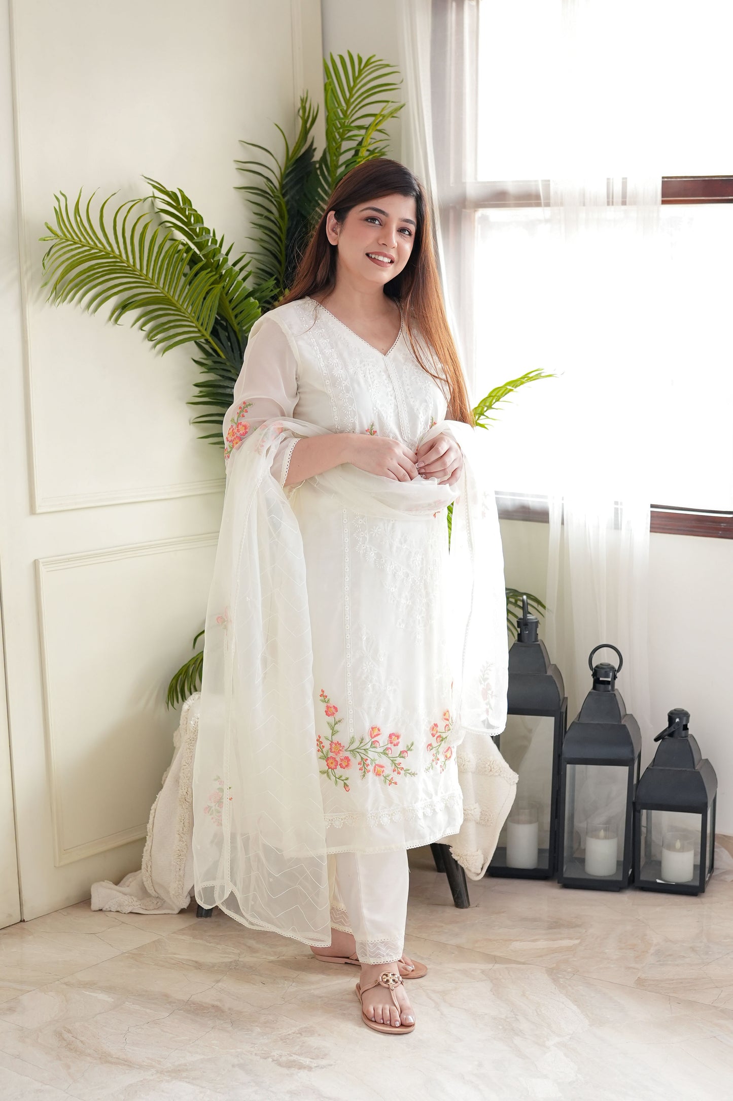 Zeenat White Embroidered Organza Suit Set