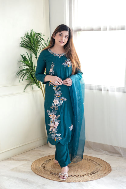 Seeyat Floral Hand Embroidered Suit Set