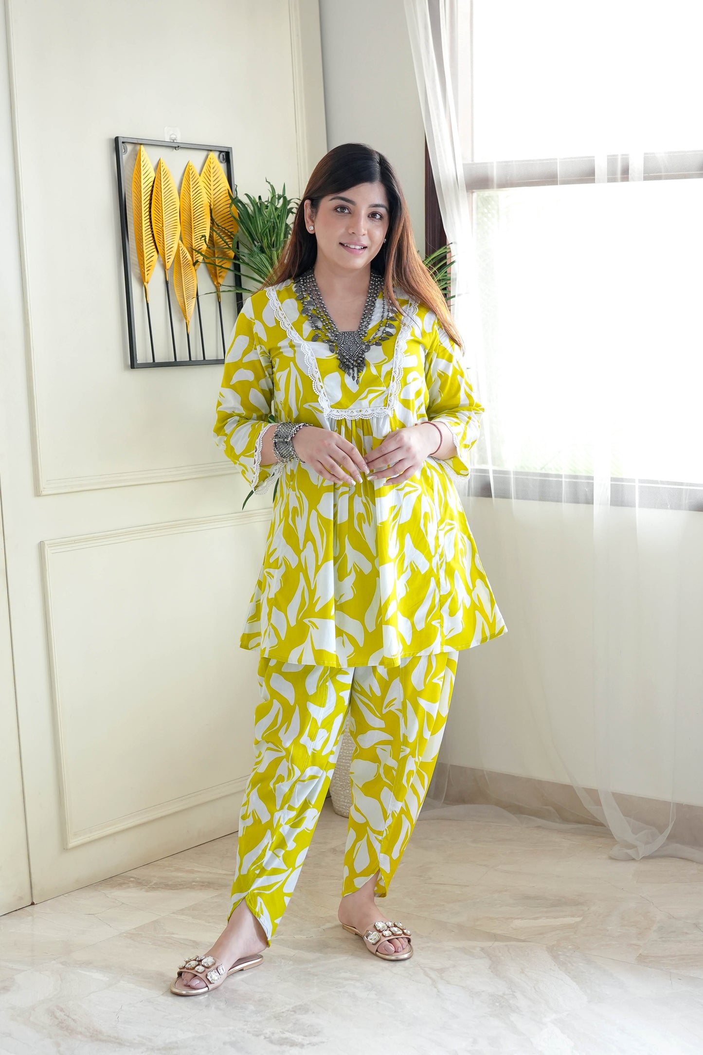 Noor Yellow Printed Co ord Set with Lace Detailing