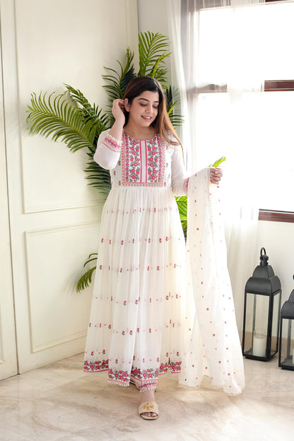 Neyar White Embroidered Voluminous Anarkali