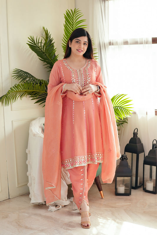 Prateem Peach Gotta Embellished Short Anarkali