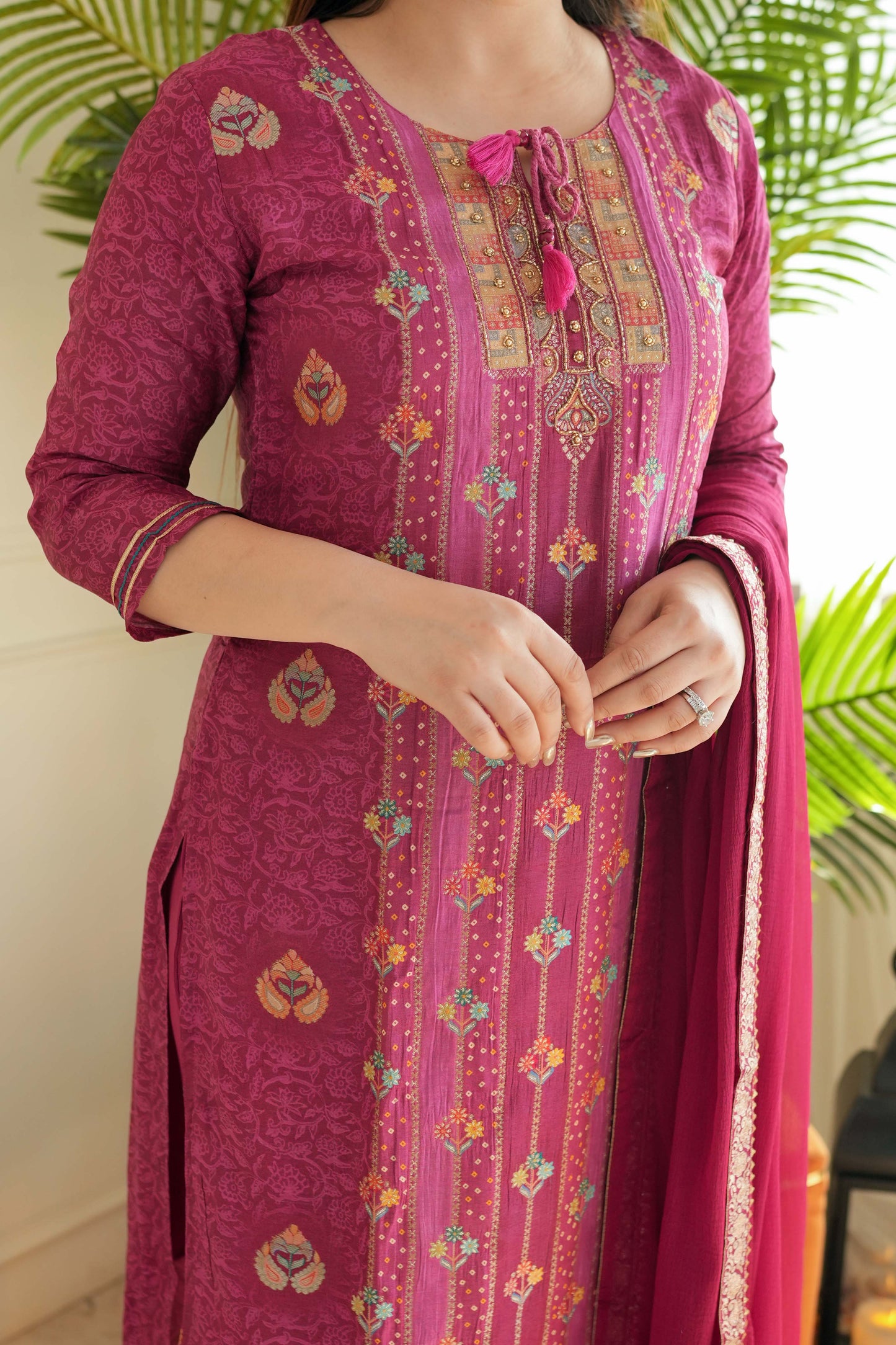 Pratha Pink Bandhani Print Silk Suit