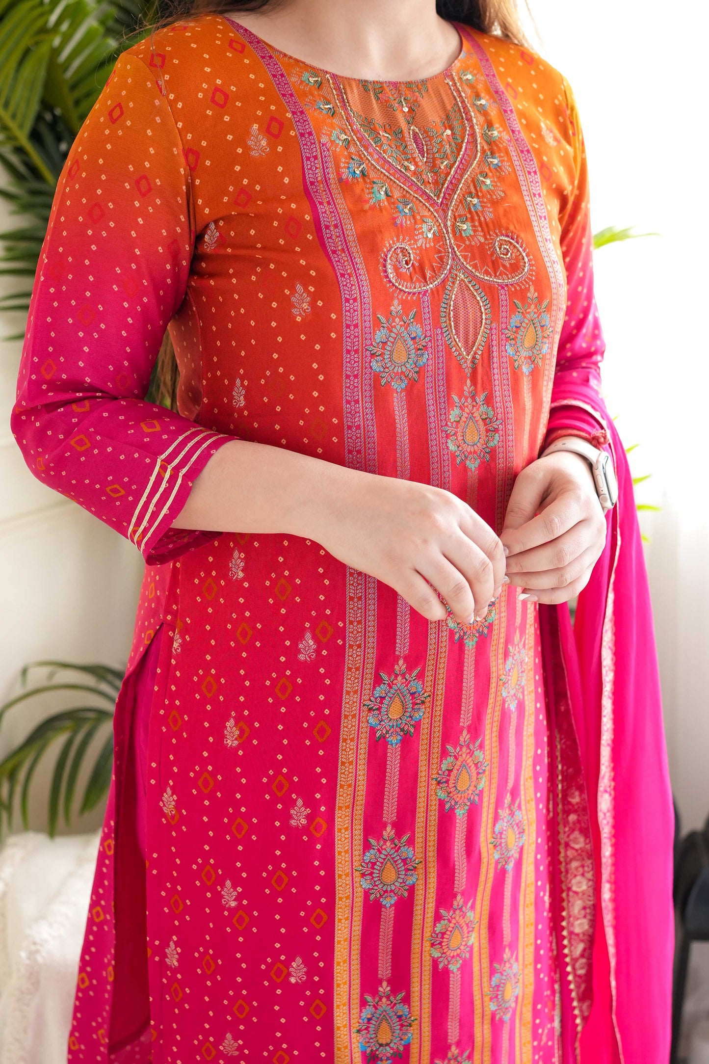 Mann Embroidered Silk Suit Set