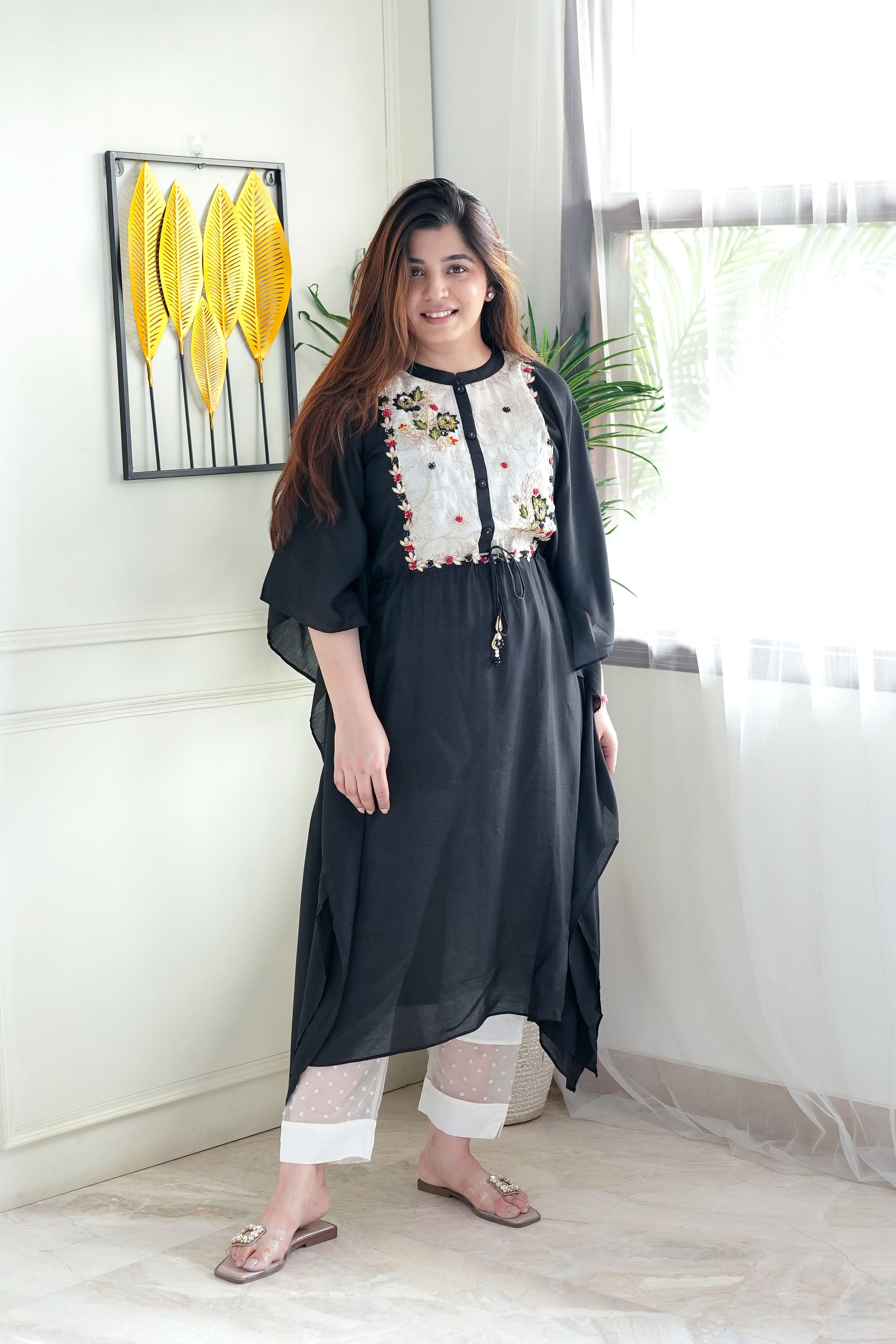 Simar Black Embroidered Kaftan Set