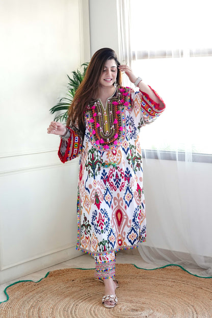 Mehran Multi Colour Chogha With Pants